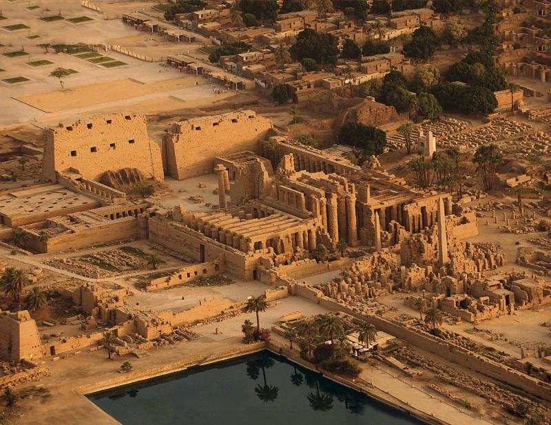 Tour de los Templos de Karnak y Luxor