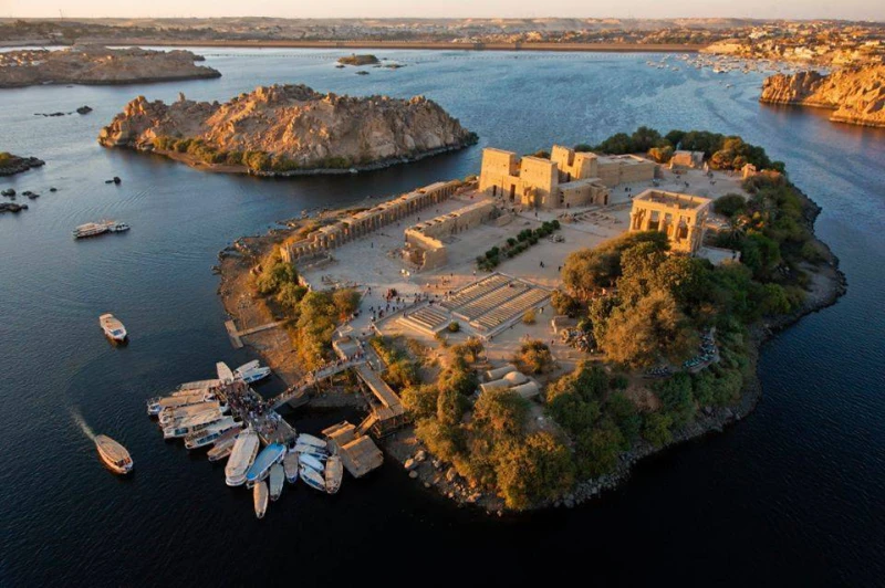 Tour del Templo de Philae (El Encantador Santuario de Isis en la Isla)